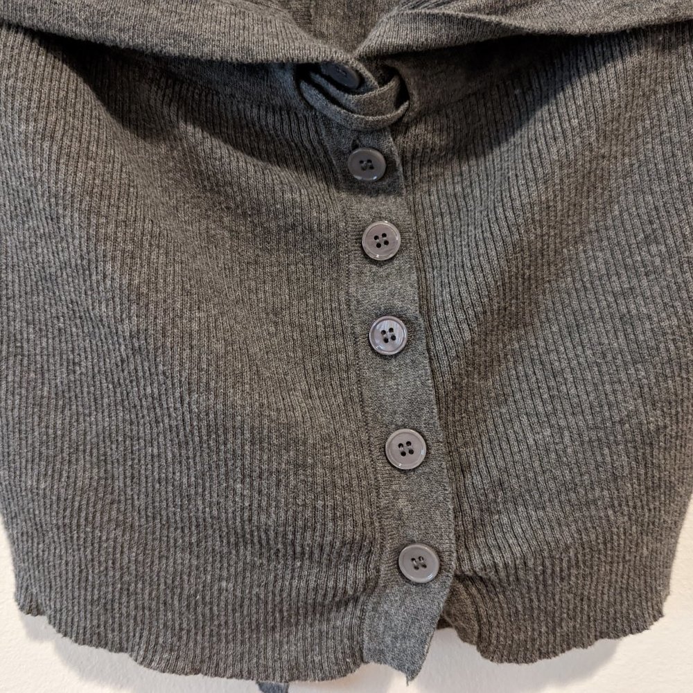 Anthropologie Knitted & Knotted Grey Ruffled Sweater - Picture 13 of 13